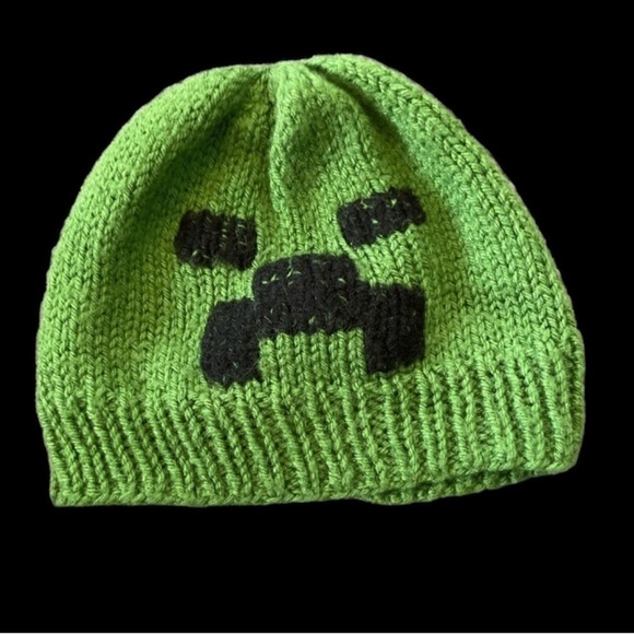 𝅺homemade - Minecraft “Creeper” hat - Child’s Hat - Picture 1 of 3